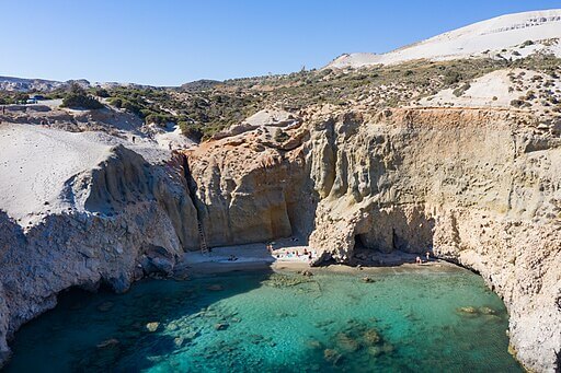 Discover the Best Beaches in Milos